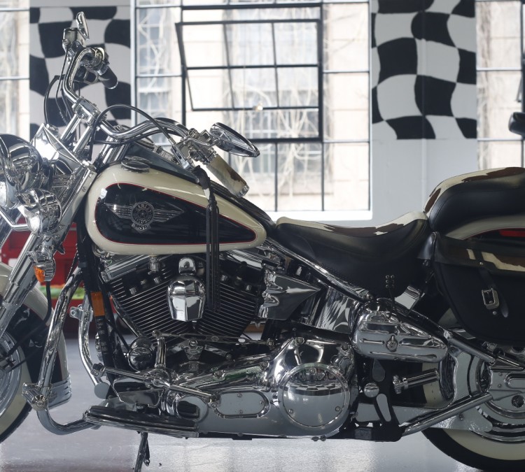 new-england-motorcycle-museum-photo
